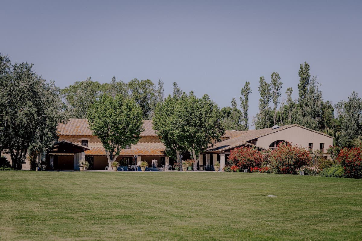 MAS SAINT GABRIEL: destination wedding venue in 34590 Marsillargues, France