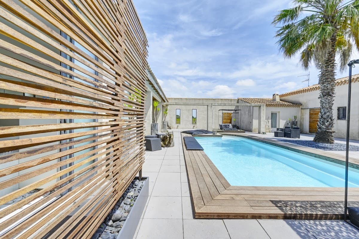 Mas Sainte Marie: destination wedding venue in 30220 Aigues-Mortes, France