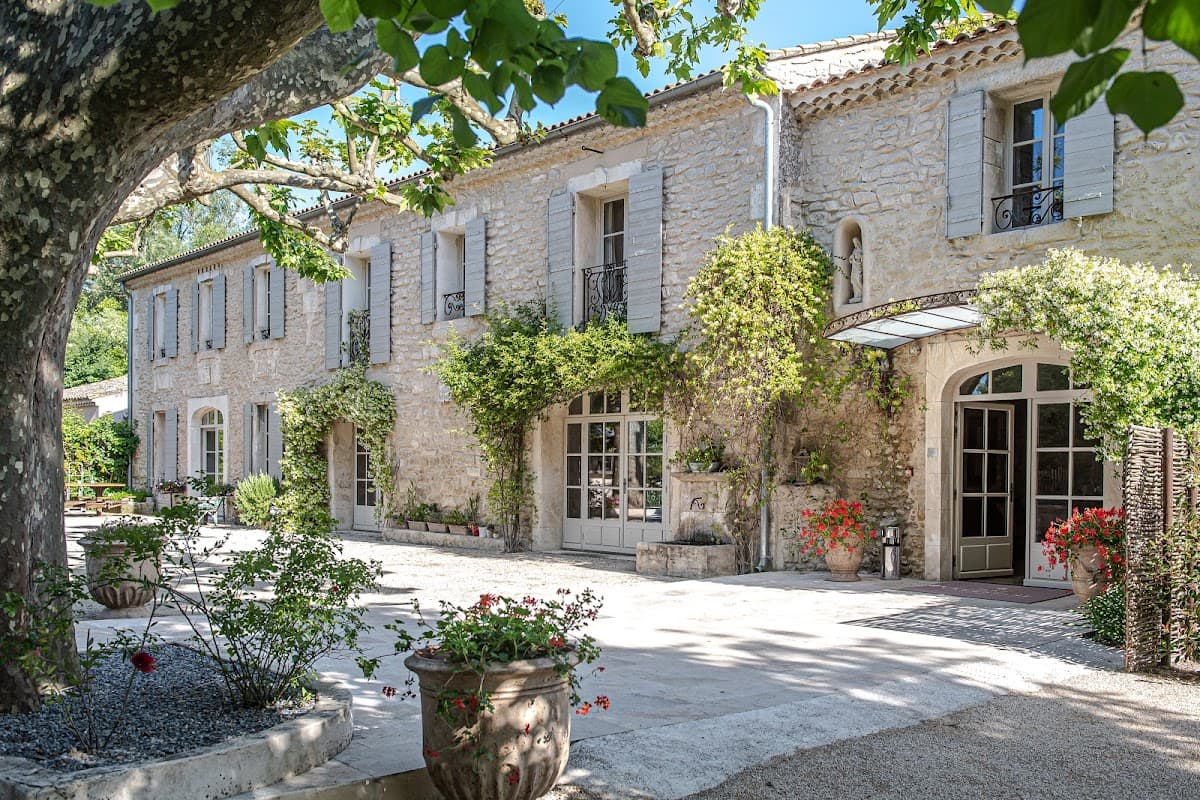 Mas Valentine: destination wedding venue in 13210 Saint-Rémy-de-Provence, France