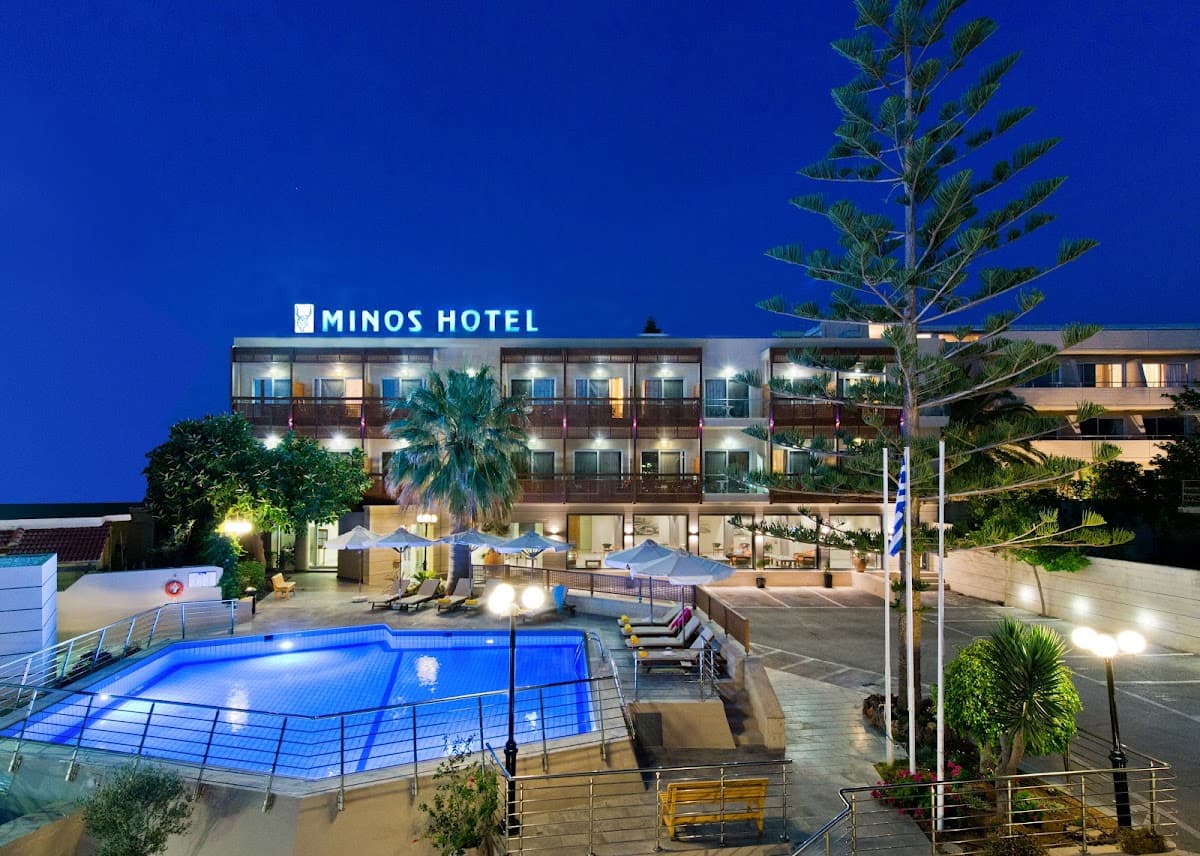 Minos Hotel: destination wedding venue in Rethymno 741 33, Greece