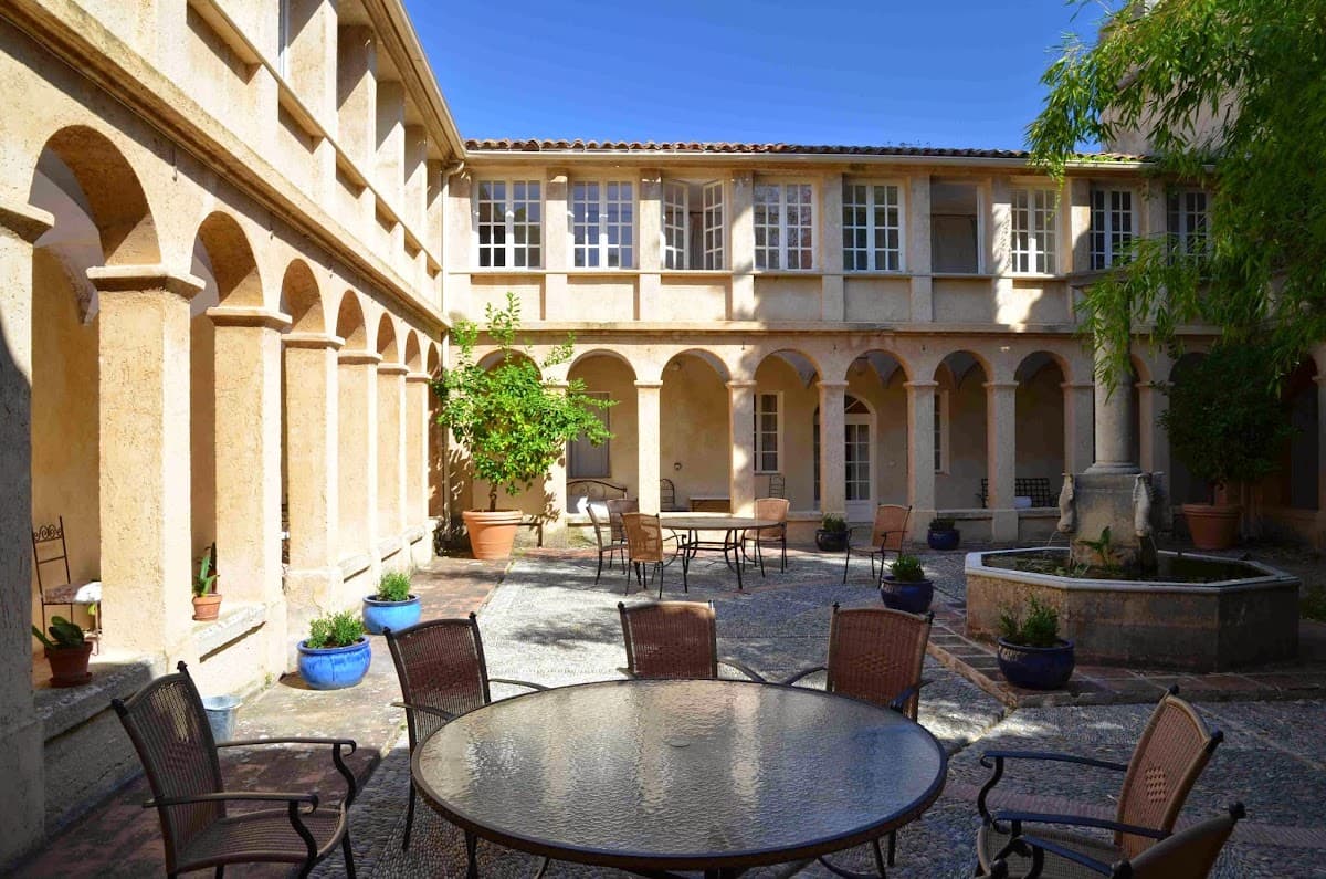 Monastère De Ségries — destination wedding venue in 04360 Moustiers-Sainte-Marie, France