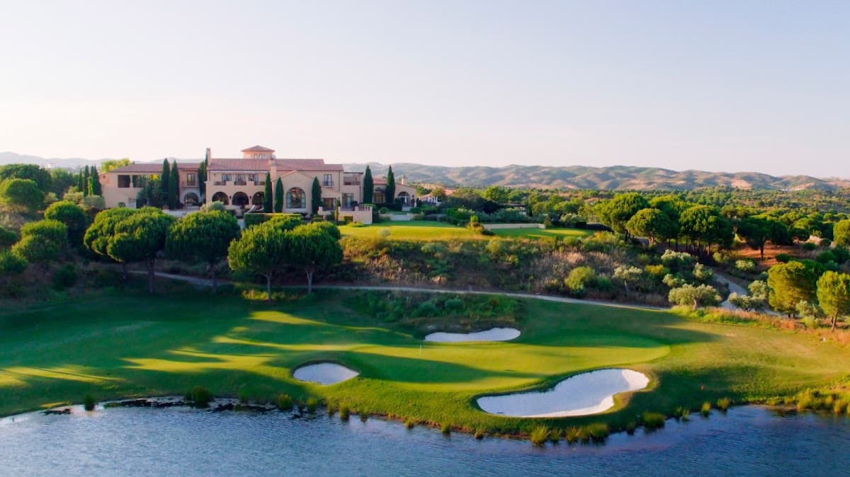 Monte Rei Golf & Country Club: destination wedding venue in 8901-907 Vila Nova de Cacela, Portugal