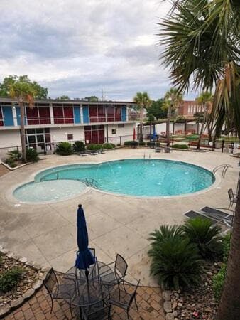 Mother Earth Motor Lodge, wedding venue in Kinston, United States