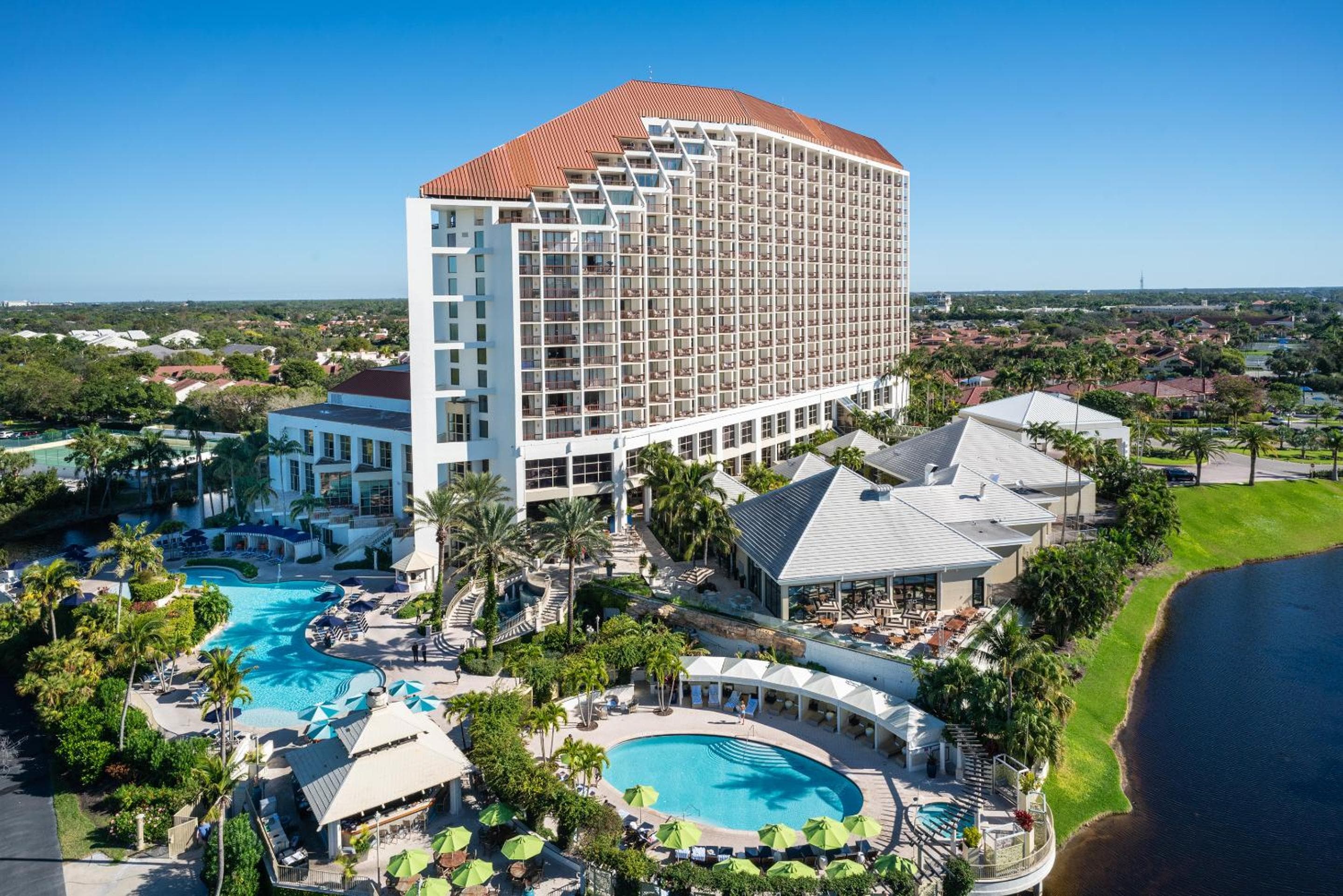 Naples Grande Beach Resort, wedding venue in Naples, United States