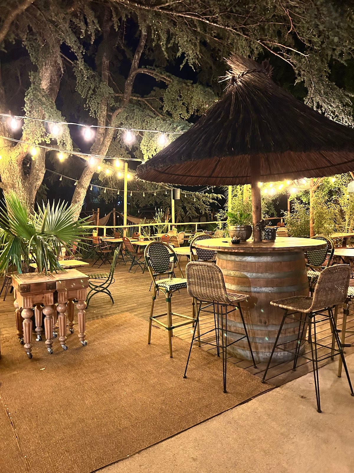 Novotel Avignon Nord: destination wedding venue in 84700 Sorgues, France