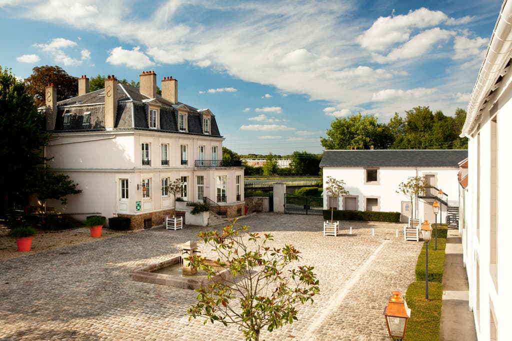 Novotel Paris Saclay — destination wedding venue in 91400 Saclay, France