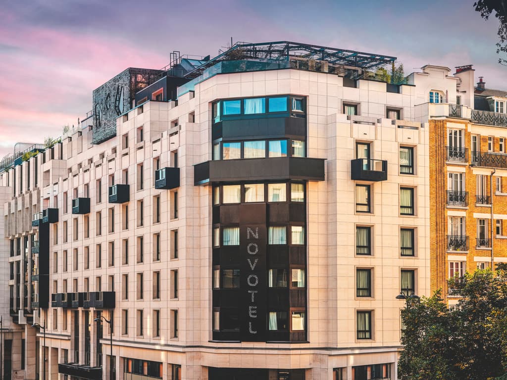 Novotel Paris Vaugirard Montparnasse: destination wedding venue in 75015 Paris, France