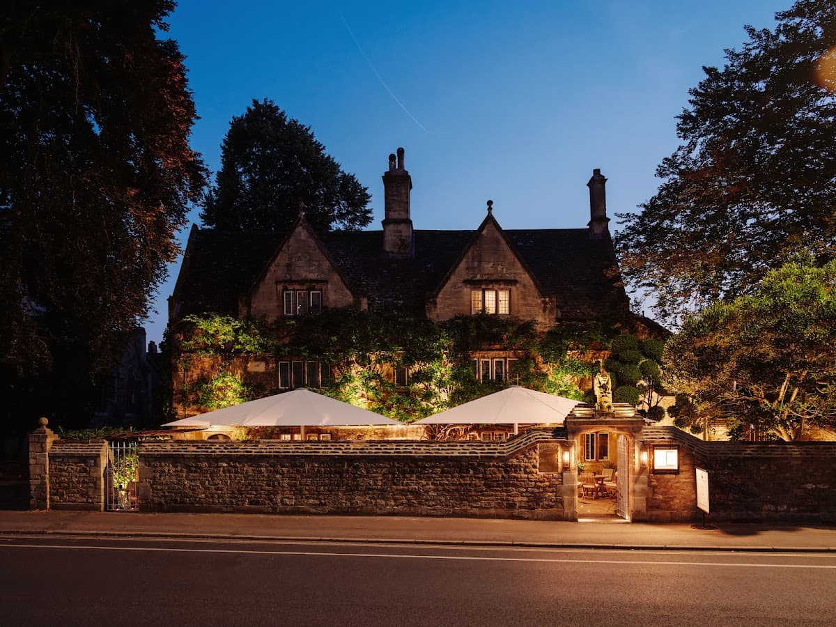 Old Parsonage Hotel: destination wedding venue in Oxford OX2 6NN, UK
