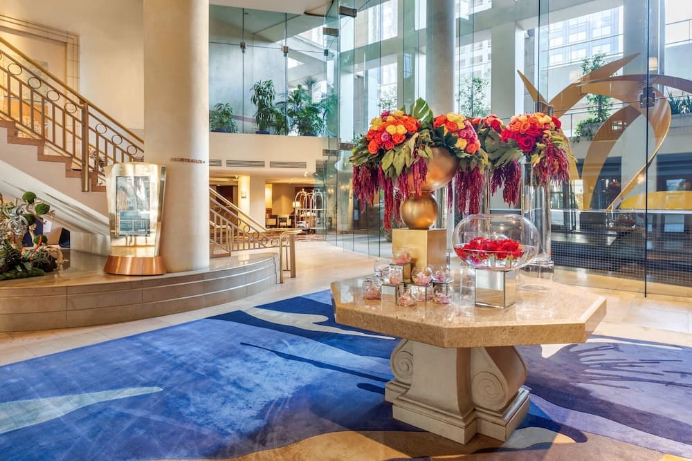 Omni Los Angeles Hotel at California Plaza, wedding venue in Los Angeles, United States