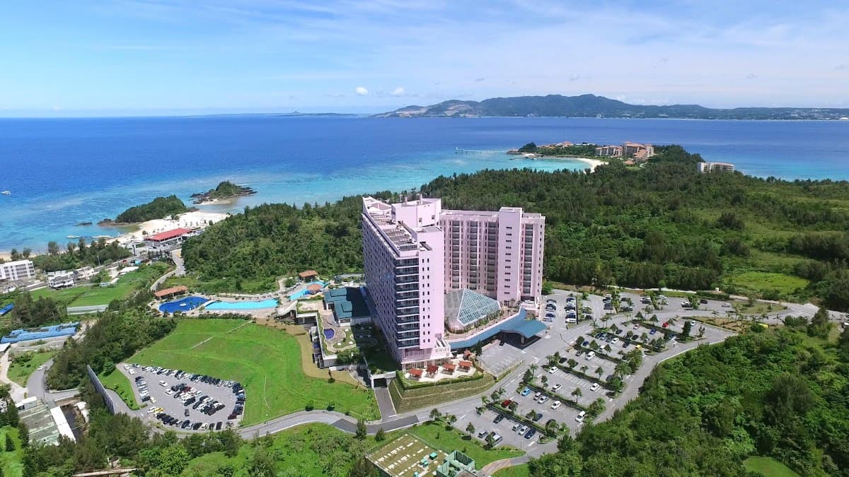 ORIENTAL HOTEL OKINAWA RESORT & SPA: destination wedding venue in Okinawa 905-0026, Japan