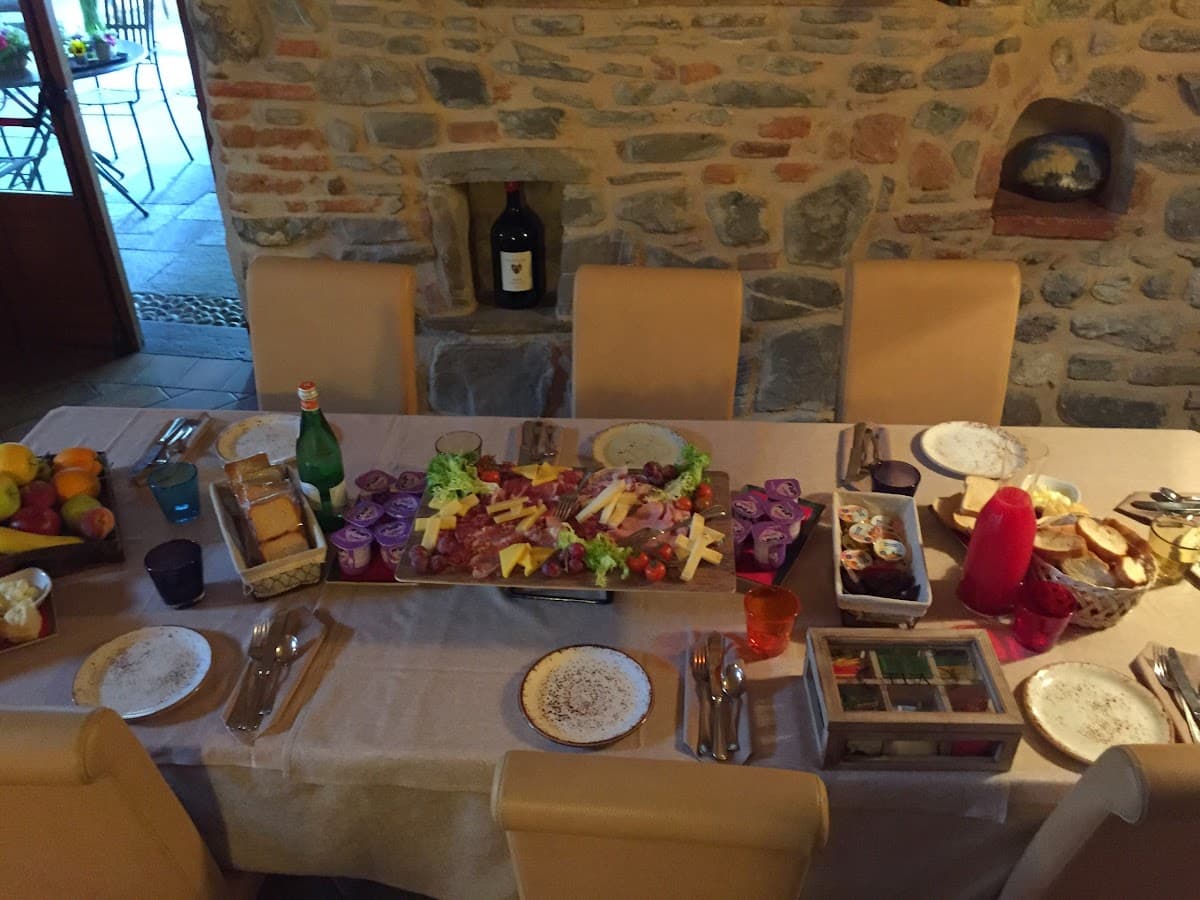 Osteria Marascia: destination wedding venue in 23801 Calolziocorte LC, Italy