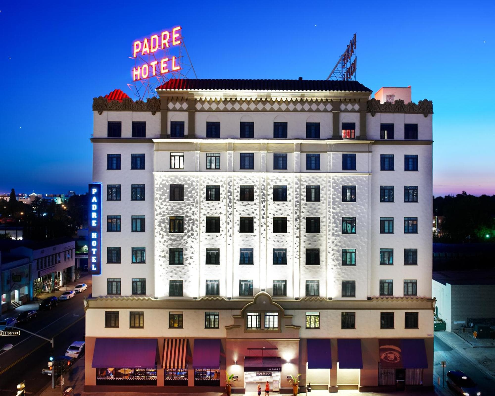 Padre Hotel, wedding venue in Bakersfield, United States