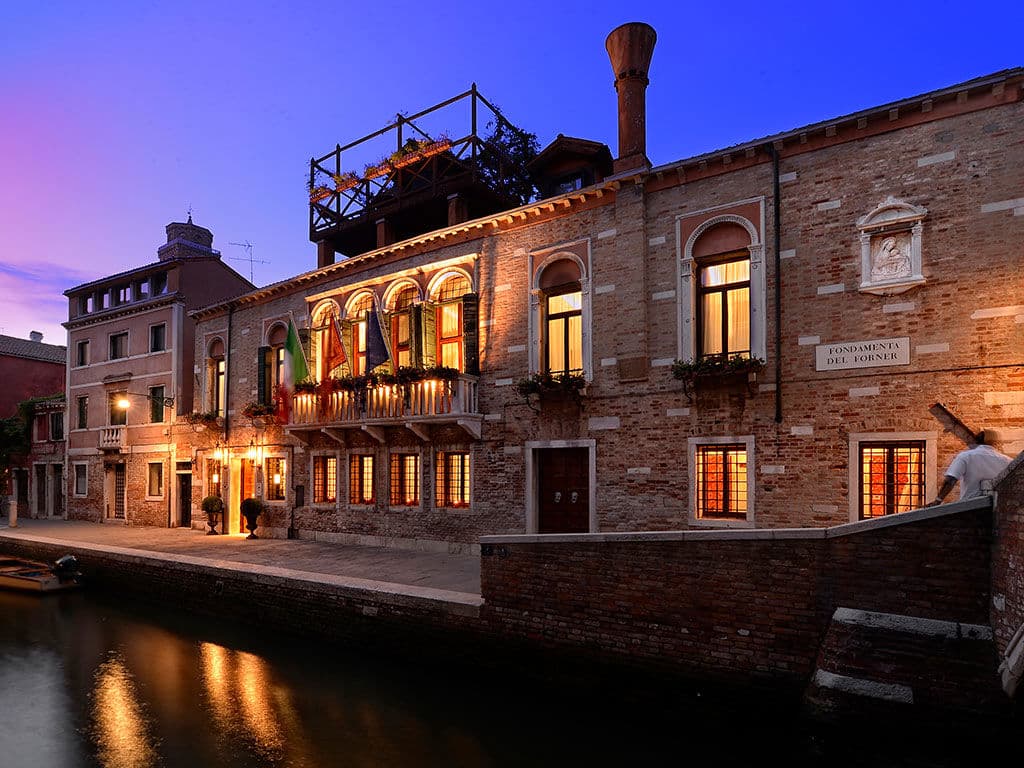 Palazzetto Madonna — destination wedding venue in 30125 Venezia VE, Italy