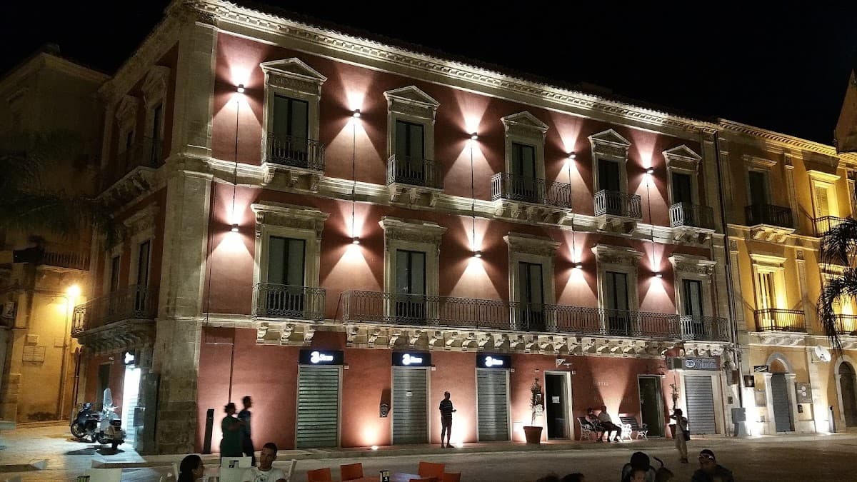 Palazzo Melfi Suite Hotel: destination wedding venue in 97013 Comiso RG, Italy