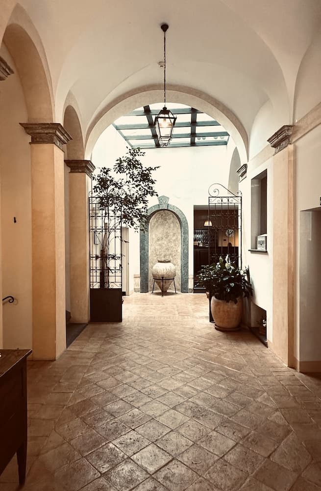 Palazzo Piccolomini, wedding venue in Orvieto, Italy
