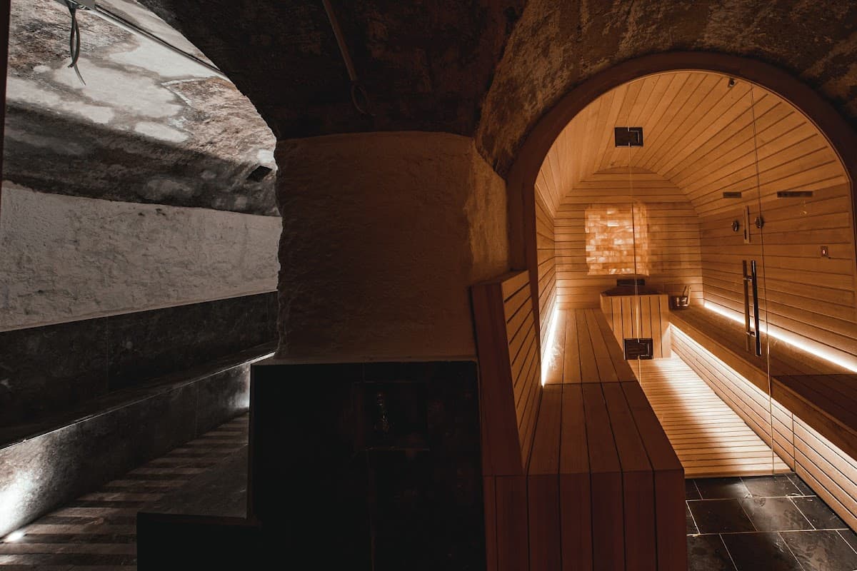 Palazzo Santamarina Luxury Suite & Spa: destination wedding venue in 90134 Palermo PA, Italy