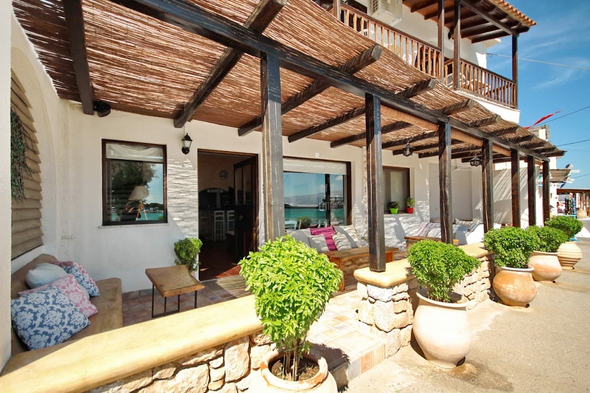 Pallas Pension: destination wedding venue in Elafonisos 230 53, Greece