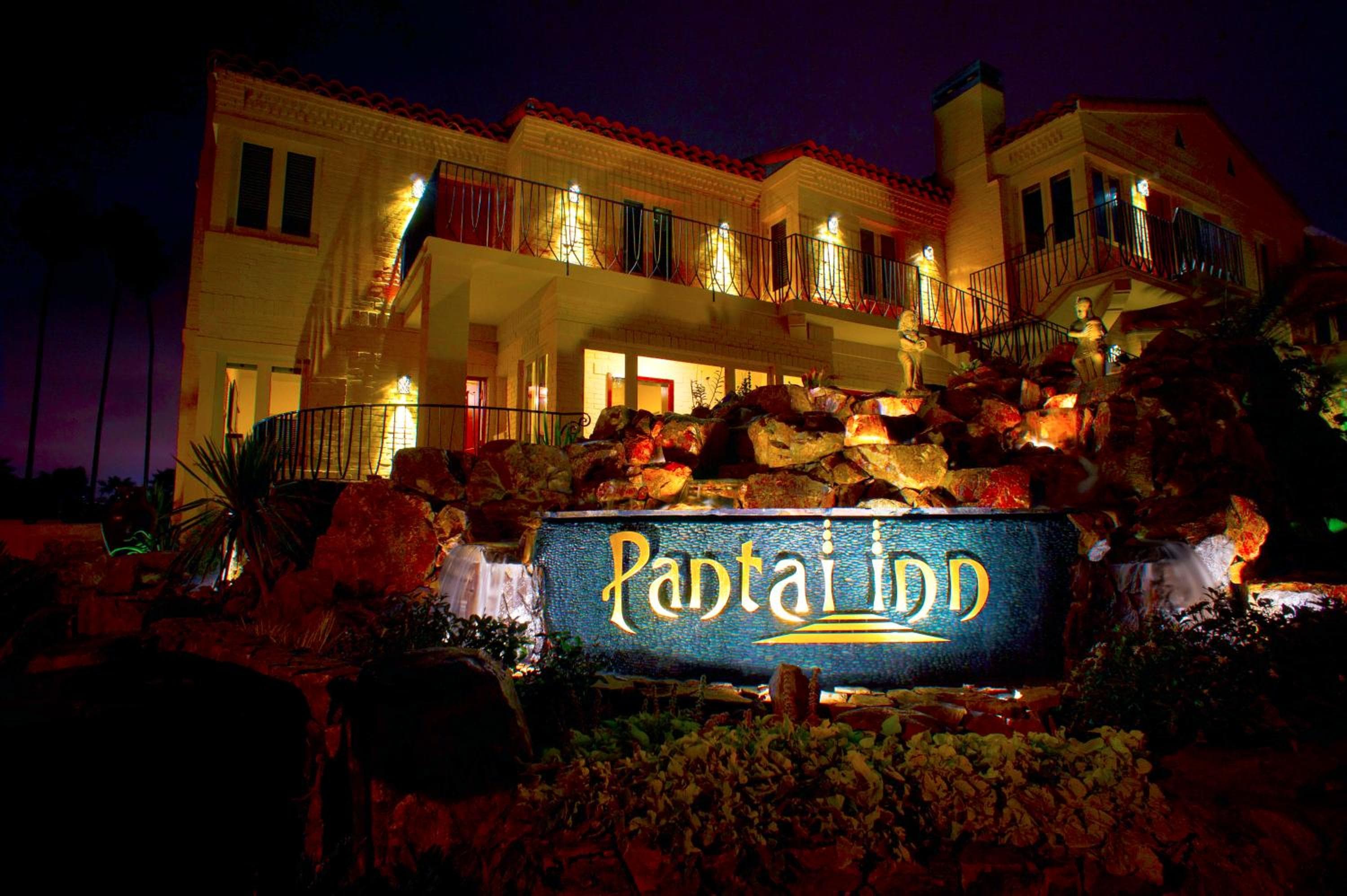 Pantai Inn, wedding venue in San Diego, United States