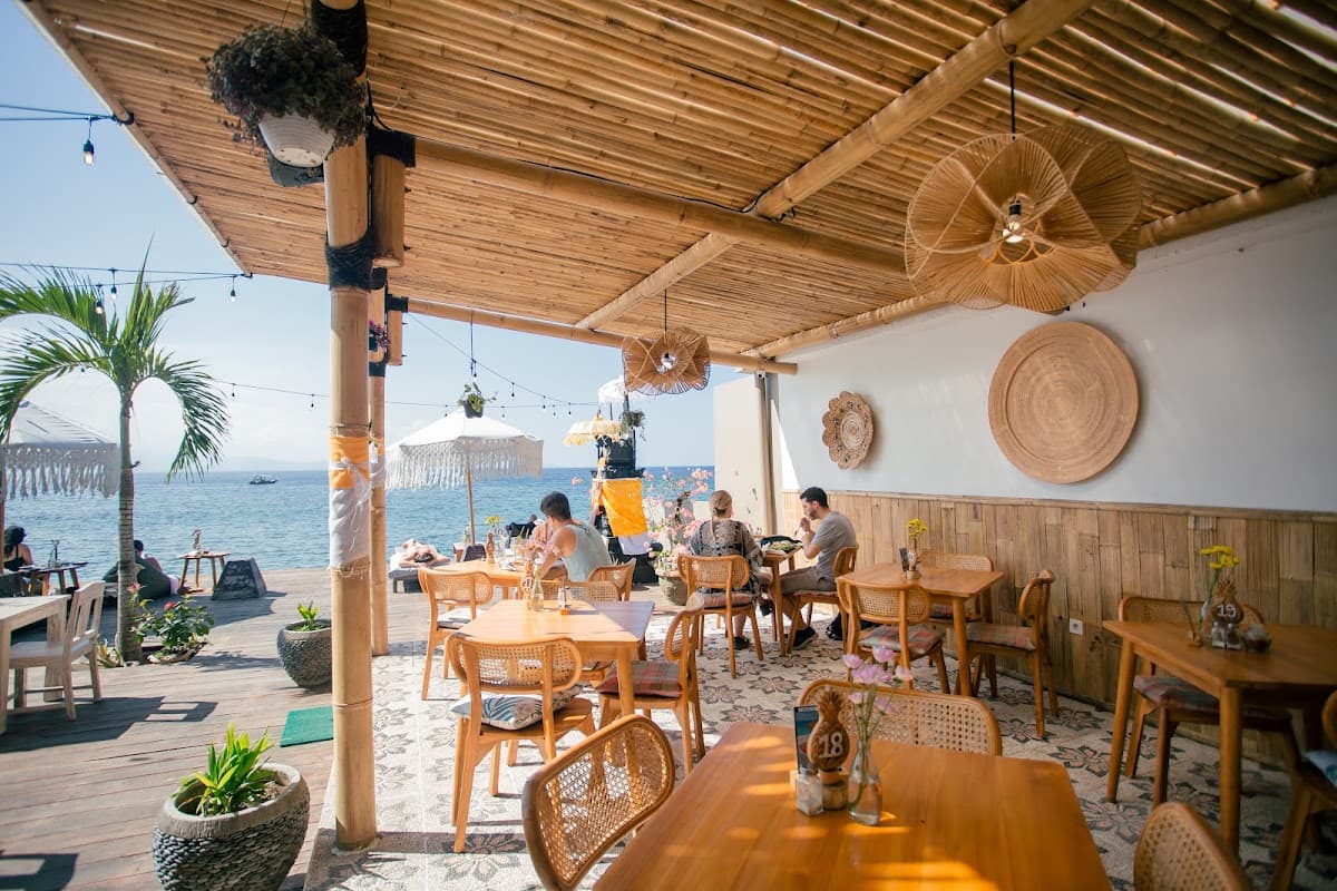 PENIDA COLADA Beachfront Restaurant and Bar, destination wedding venue in Bali 80771, Indonesia