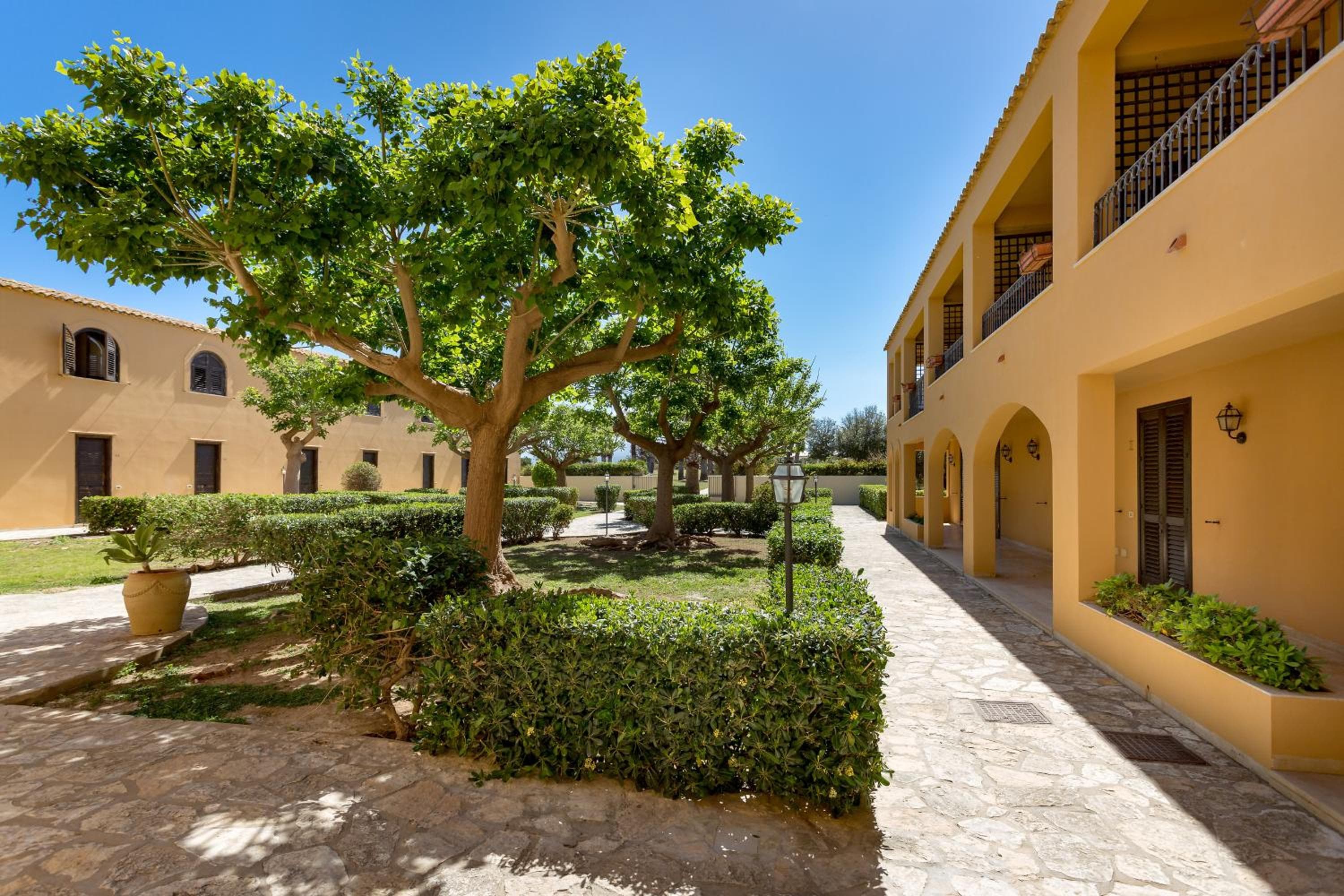 Phi Hotel La Tonnara di Bonagia, wedding venue in Valderice, Italy