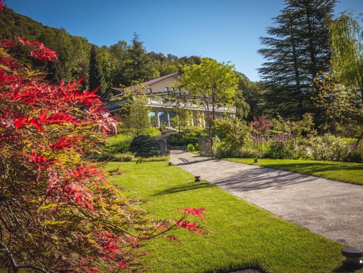 Phi Hotel Piajo: destination wedding venue in 24027 Nembro BG, Italy