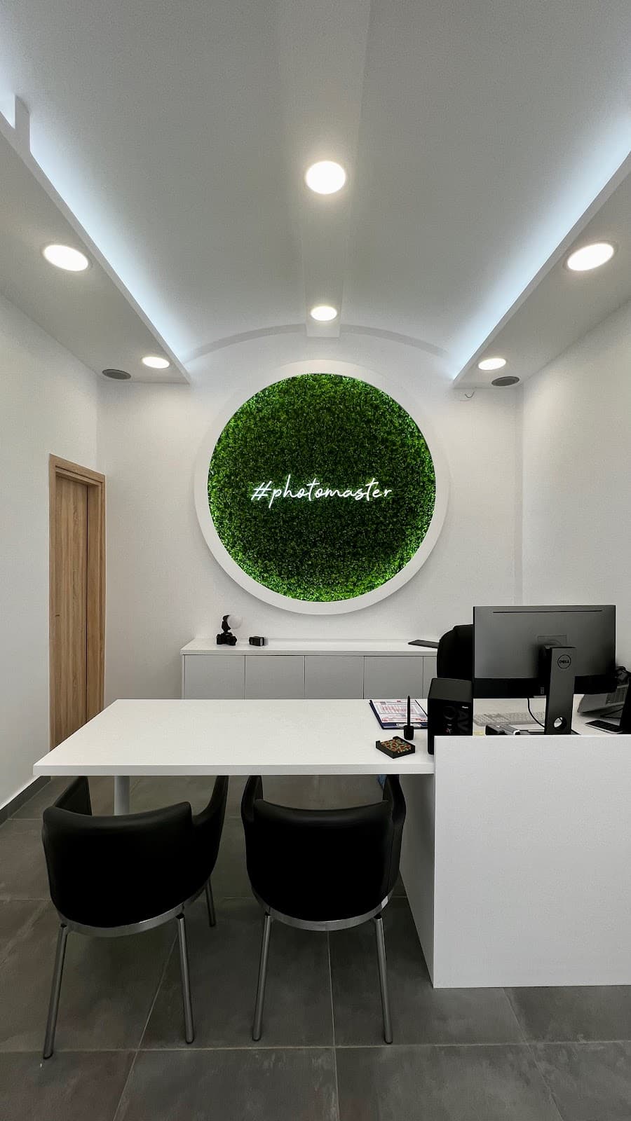 PHOTO MASTER | Christos Elenis - Studio Φωτογραφίας & Βίντεο — destination wedding venue in Peristeri 121 32, Greece