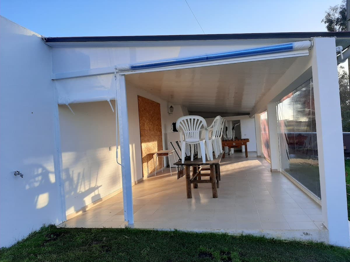 Pim Pam Pum Animação: destination wedding venue in 2715-217 Almargem do Bpo., Portugal