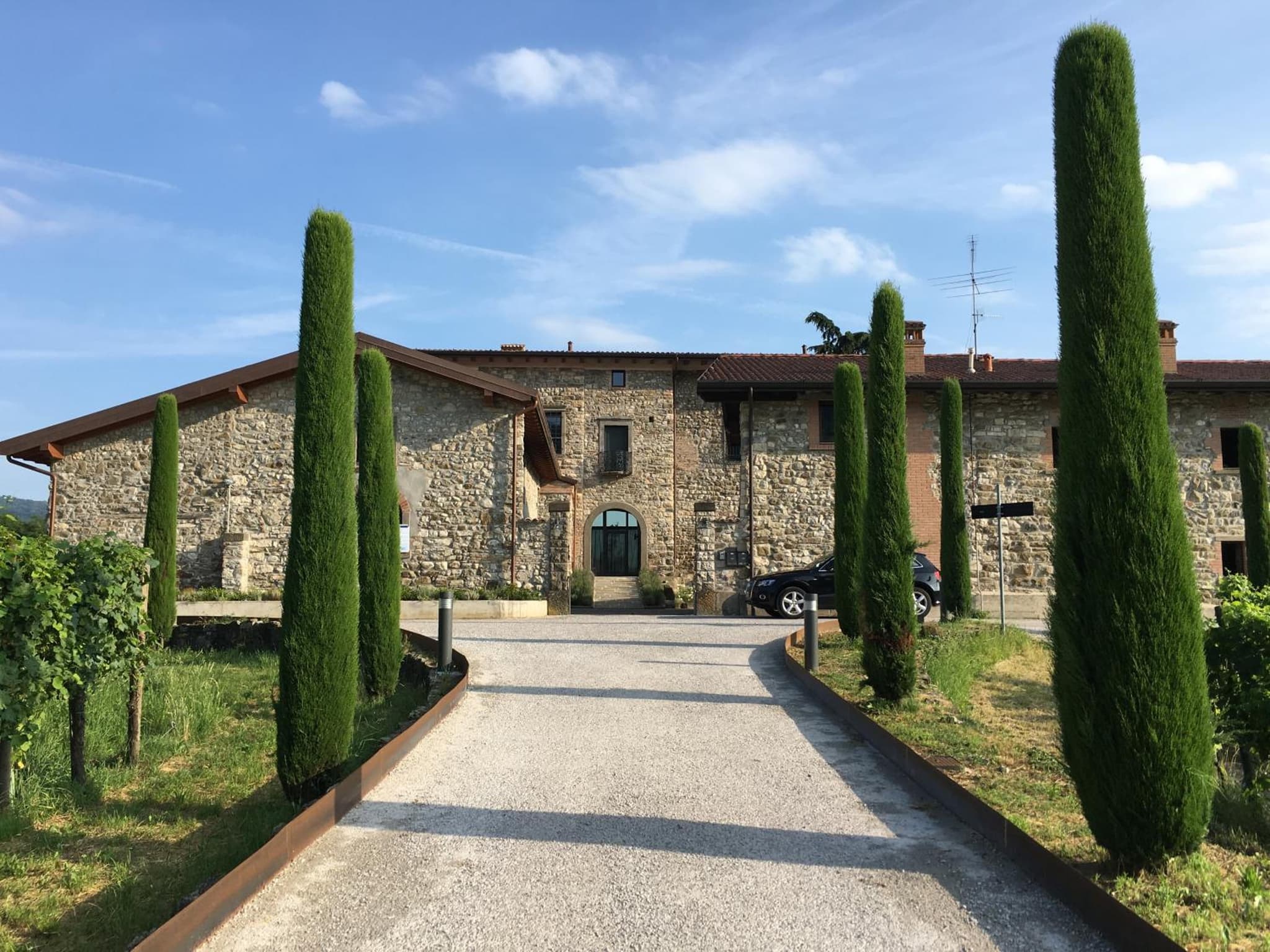 Podere Castel Merlo Resort, wedding venue in Villongo, Italy