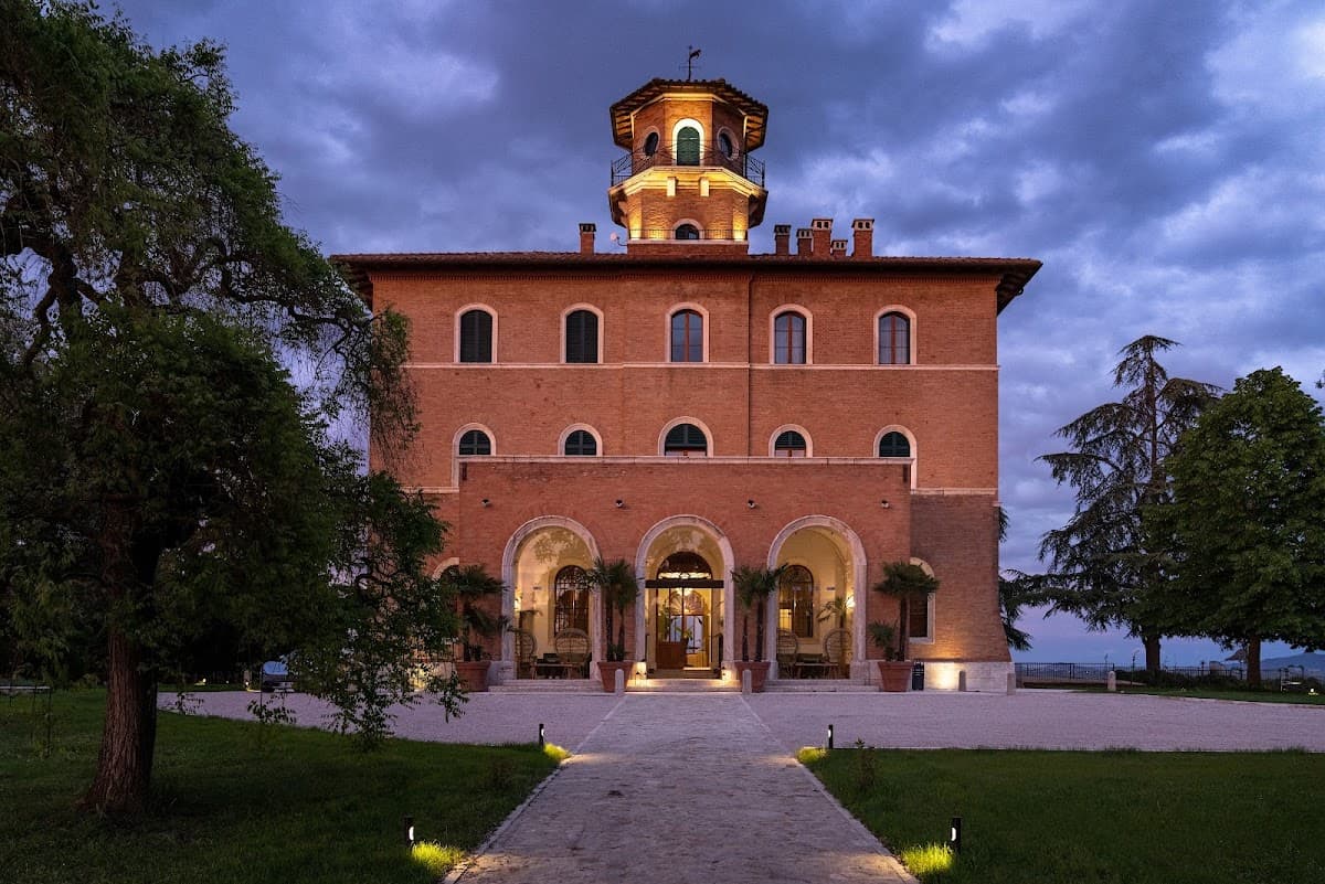 Precise Tale Poggio Alla Sala: destination wedding venue in 53045 Montepulciano SI, Italy