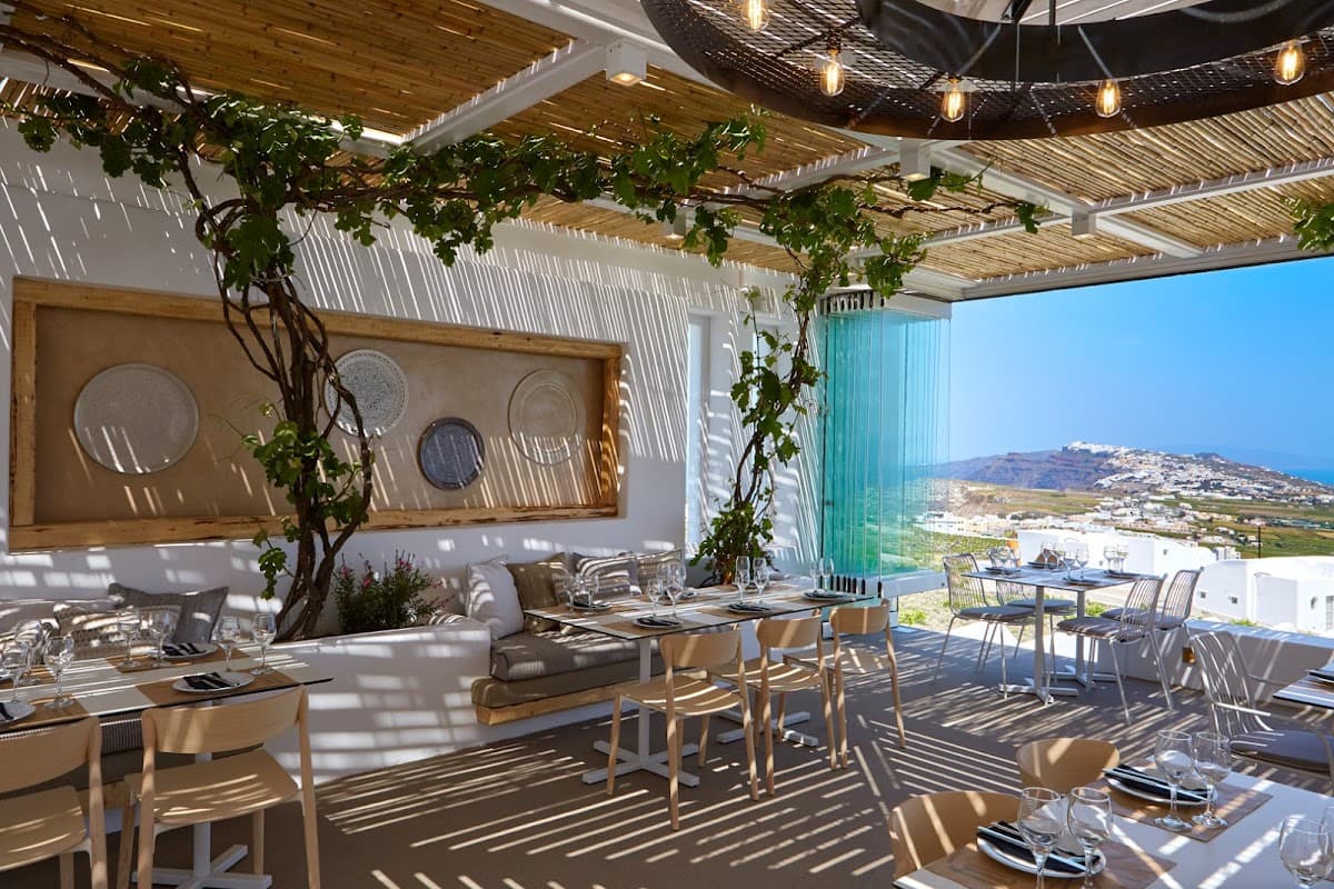 Pyrgos Restaurant — destination wedding venue in Pirgos Kallistis 847 00, Greece