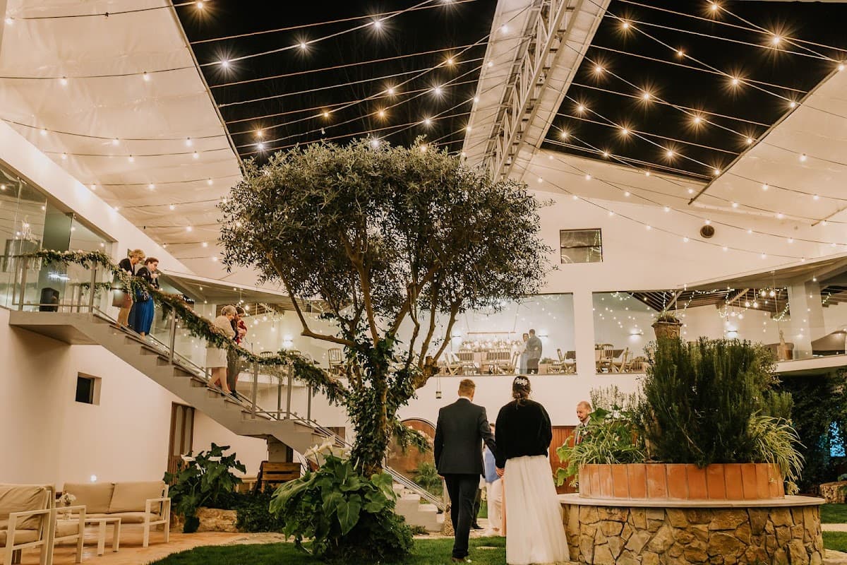 Quinta dos Jarros: destination wedding venue in 2665-006 Azueira, Portugal