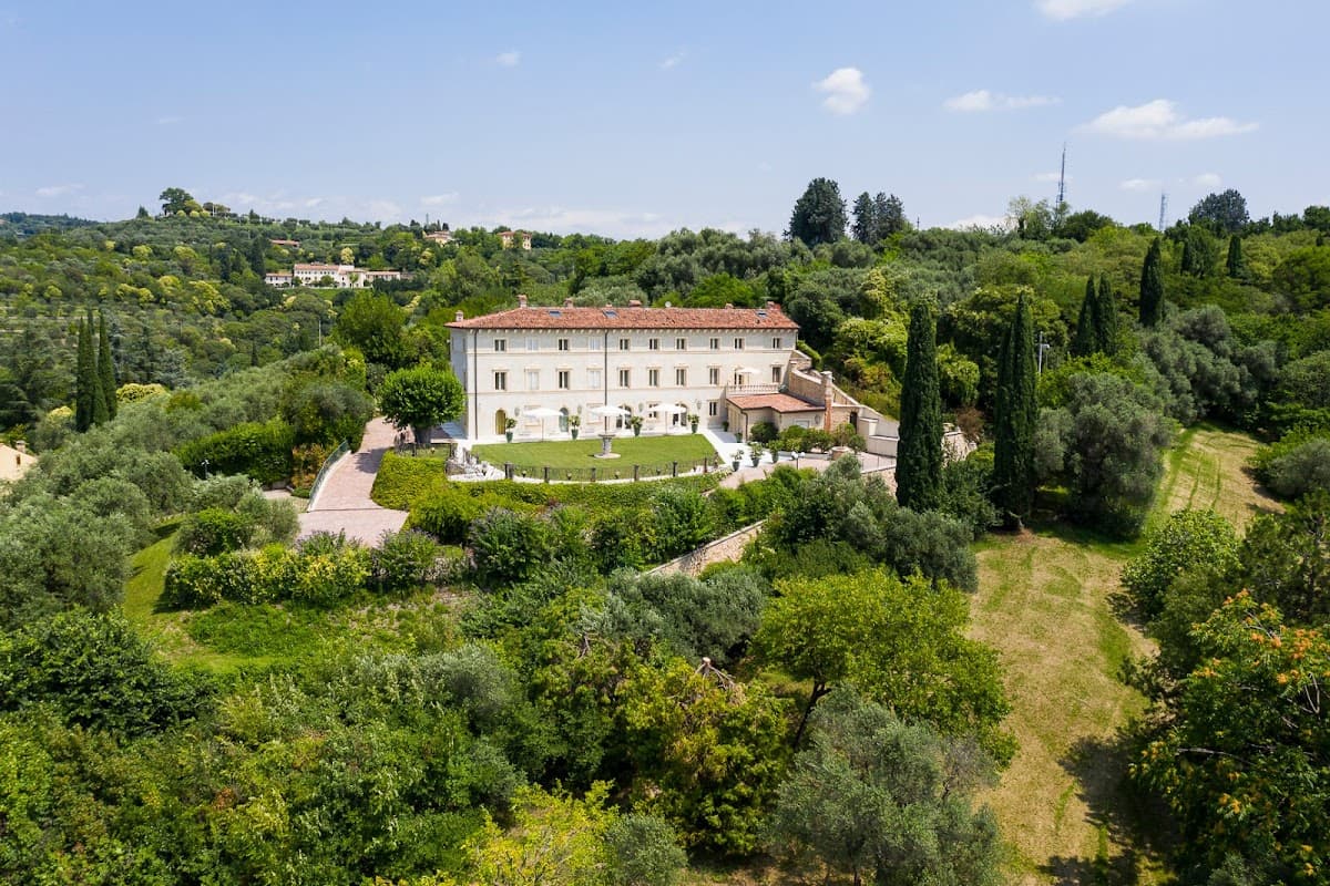 Relais Fra 'Lorenzo — destination wedding venue in 37128 Verona VR, Italy