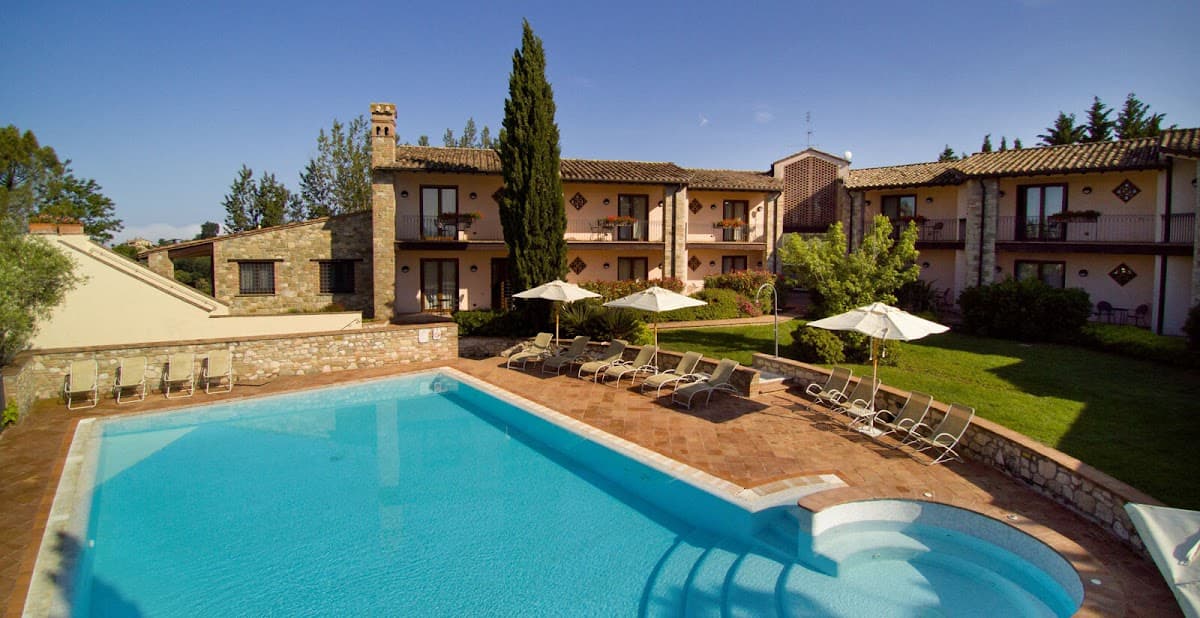 Relais IL Canalicchio W.L.L LIMITED: destination wedding venue in 06050 Canalicchio PG, Italy