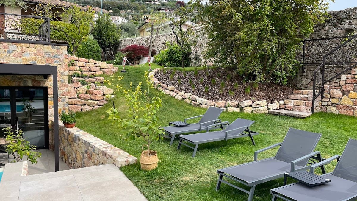 Relais Limonaia: destination wedding venue in 37010 Torri del Benaco VR, Italy