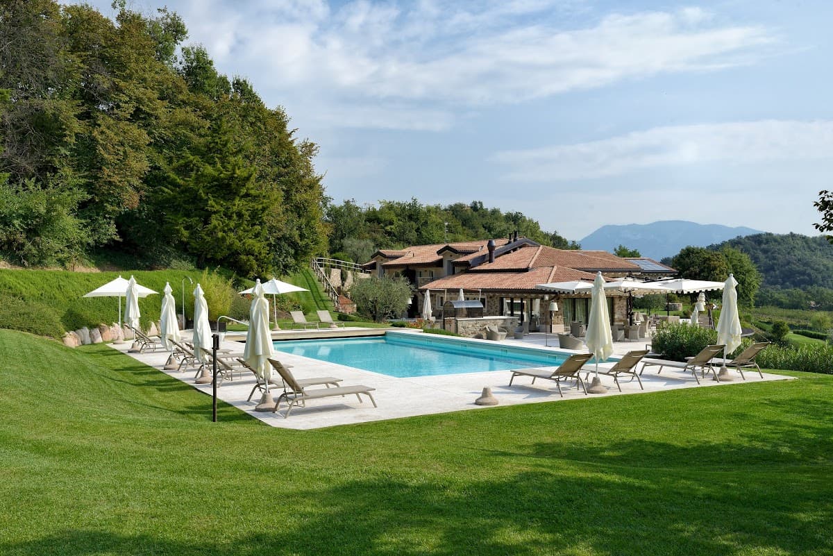 Relais Rossar Garda & Hills Boutique Hotel: destination wedding venue in 37010 Marciaga VR, Italy