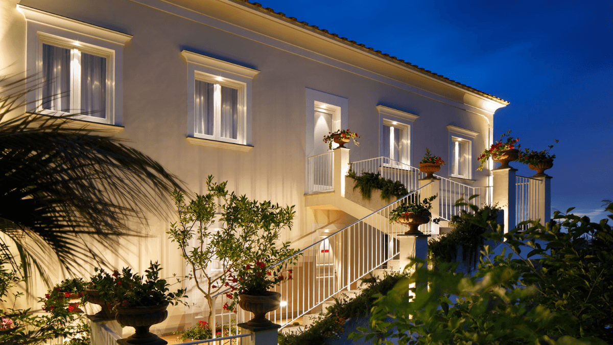 Relais Villa don Camillo: destination wedding venue in 80065 Sant'Agnello NA, Italy