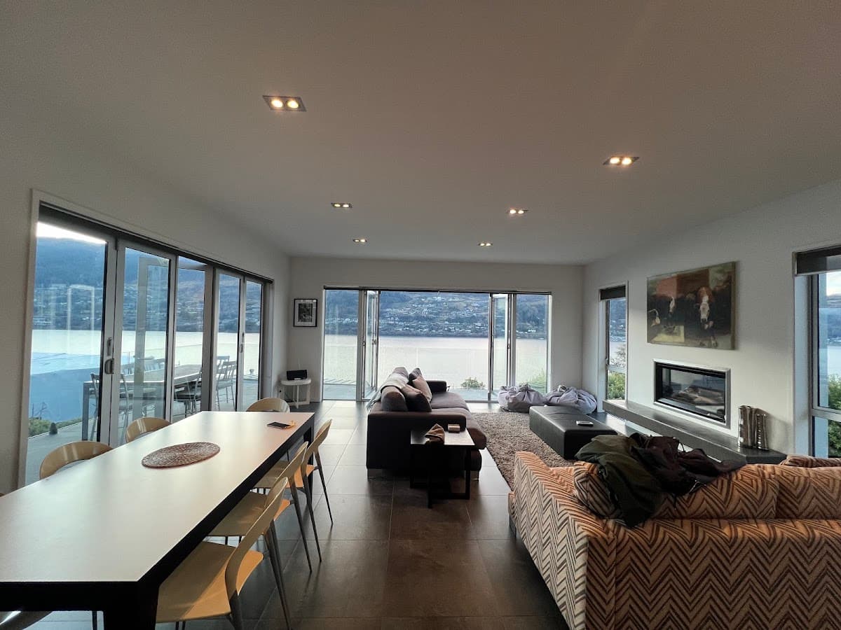 Relax it's Done Luxury Holiday Homes in Queenstown New Zealand: destination wedding venue in Queenstown 9300, New Zealand