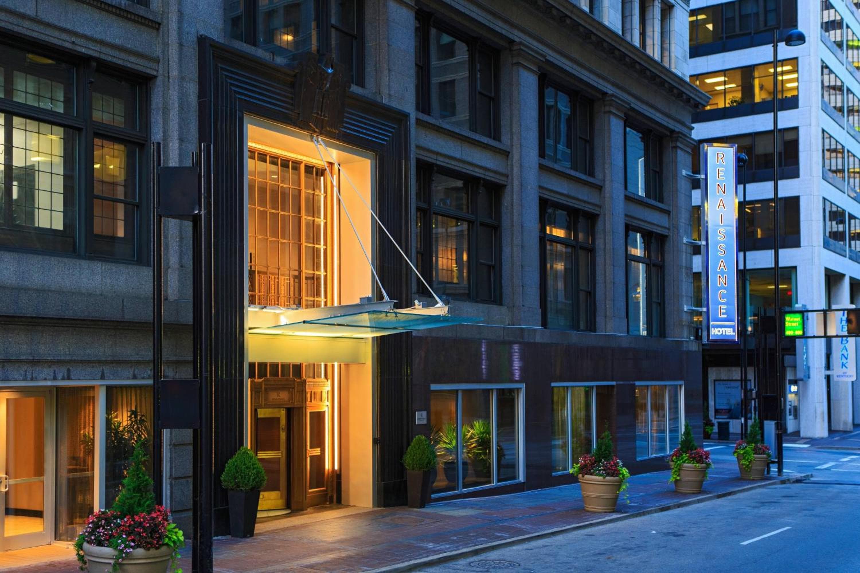 Renaissance Cincinnati Downtown Hotel, wedding venue in Cincinnati, United States
