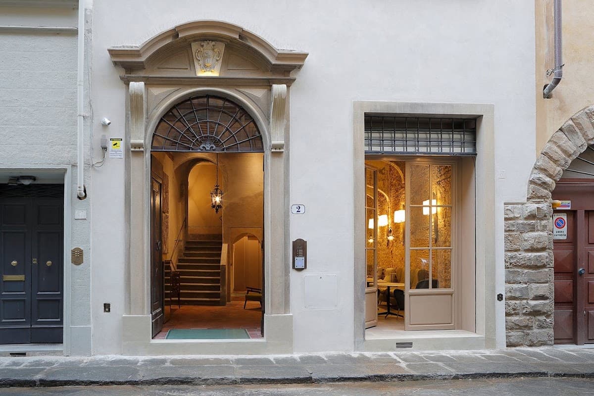 Residenza La Musa Amarcord: destination wedding venue in 50122 Firenze FI, Italy