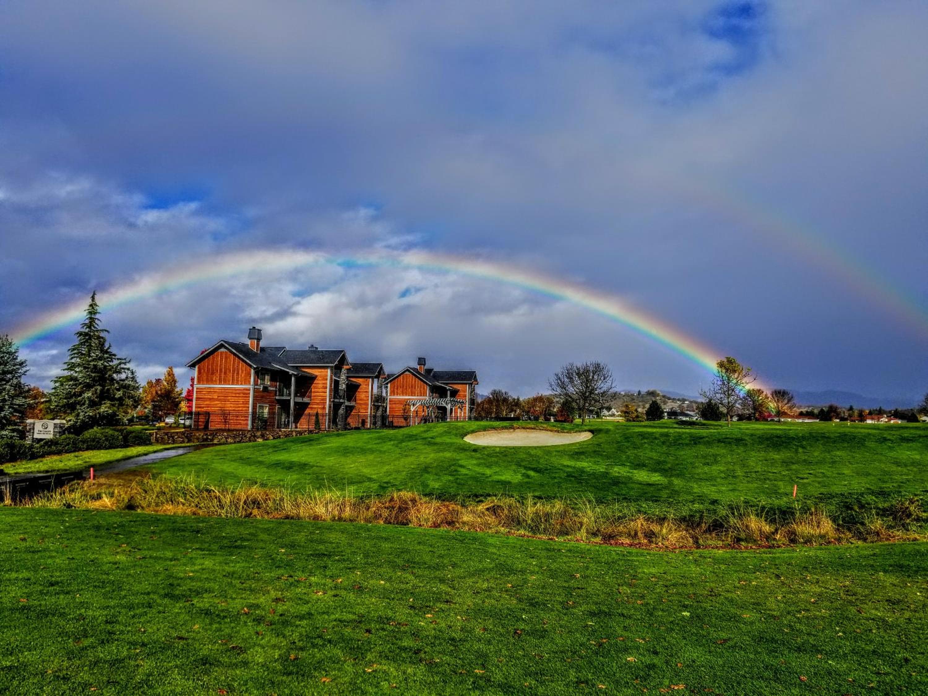 Resort at Eagle Point Golf Club Lodging, wedding venue in Eagle Point, United States