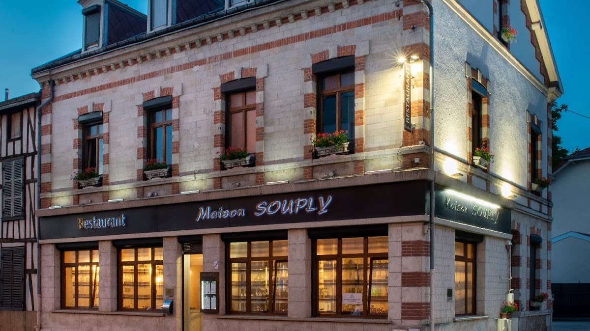 Restaurant - Hotel : Maison Souply — destination wedding venue in 51000 Châlons-en-Champagne, France