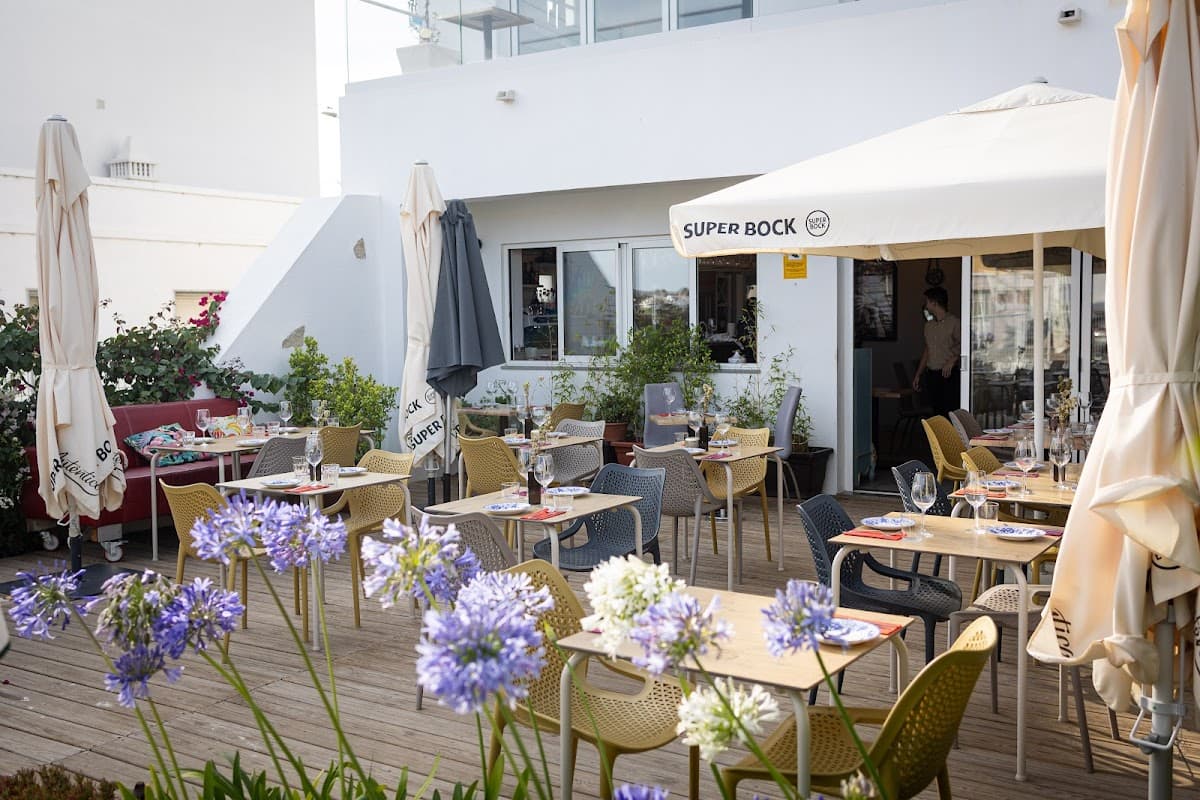 Restaurante Coisa Linda — destination wedding venue in 8800-318 Tavira, Portugal