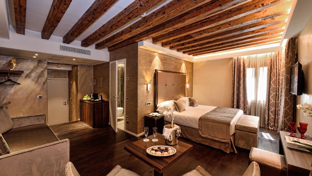 Rosa Salva Hotel: destination wedding venue in 30124 Venezia VE, Italy