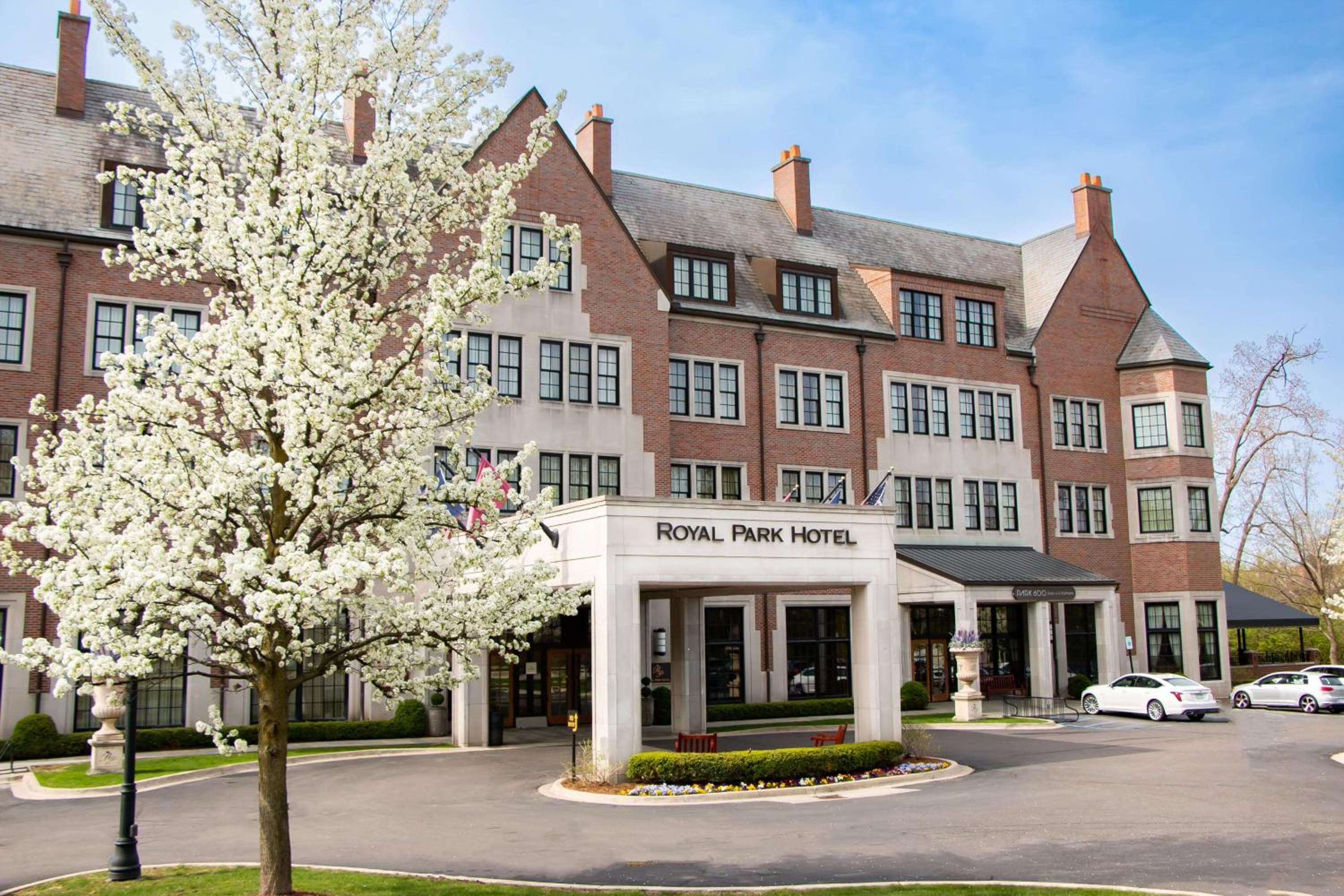 Royal Park Hotel, wedding venue in Rochester, United States