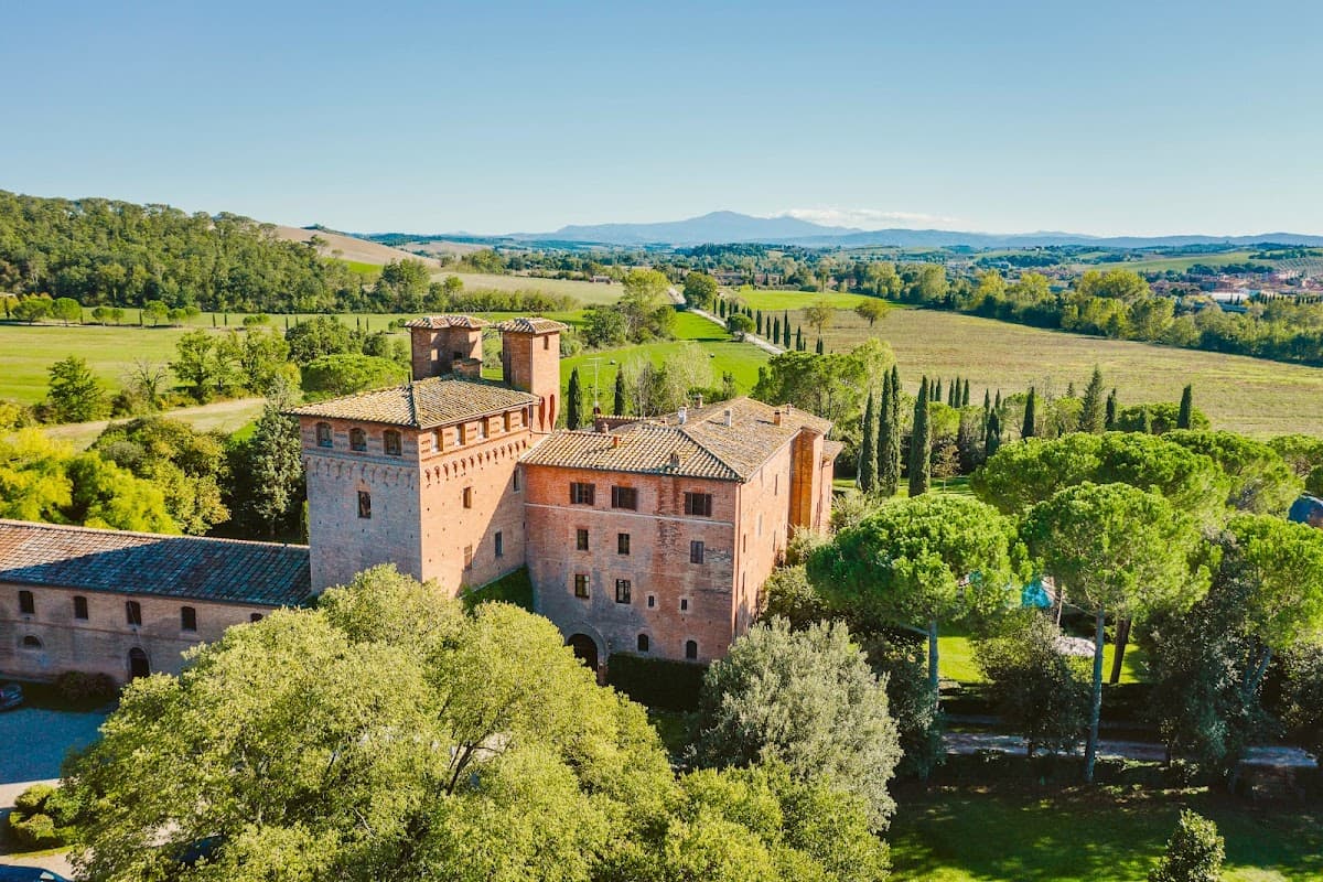 San Fabiano: destination wedding venue in 53014 Monteroni d'Arbia SI, Italy