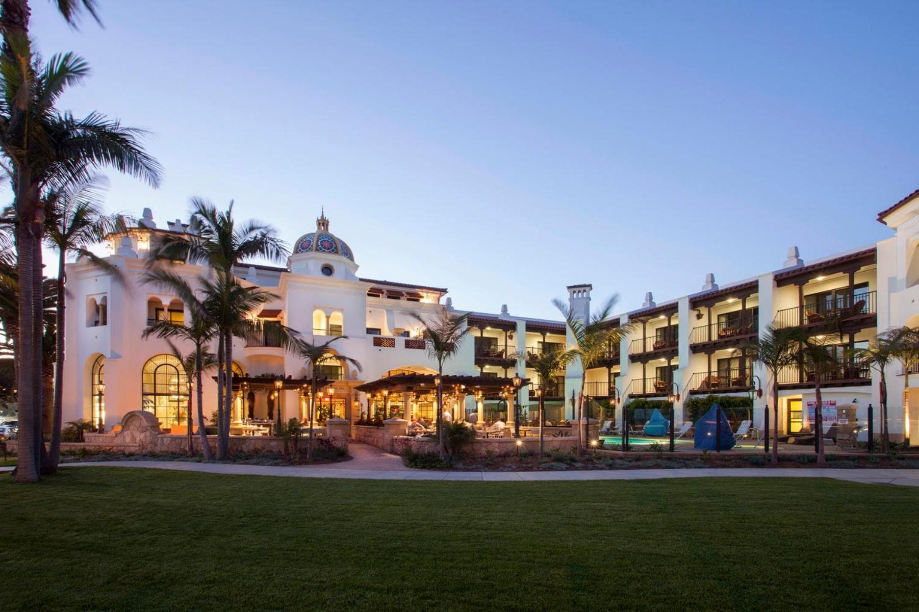 Santa Barbara Inn, wedding venue in CA 93103, USA