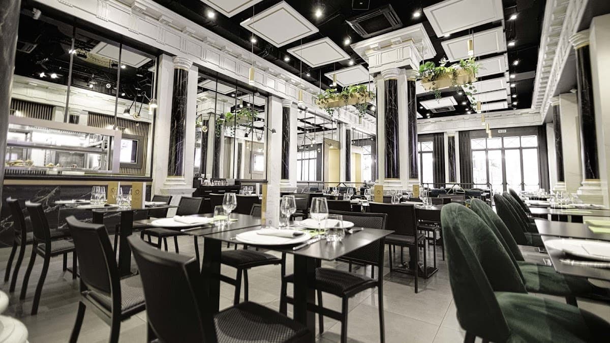 Satiricus Ristorante Pizzeria: destination wedding venue in 00193 Roma RM, Italy