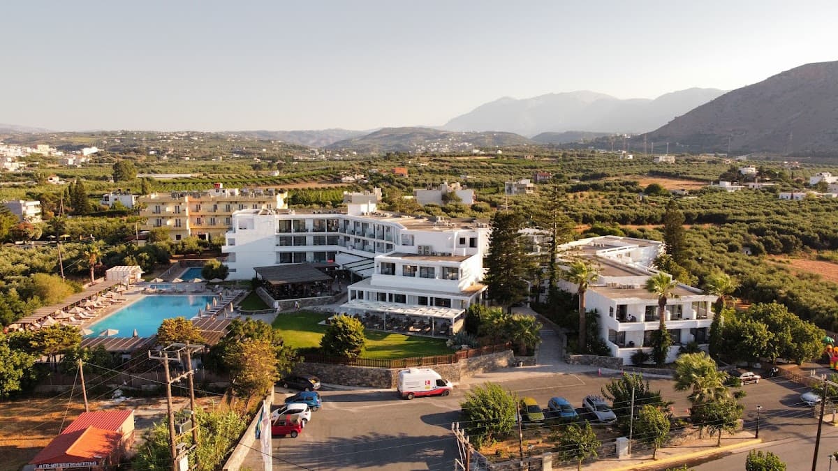 Sentido Amounda Bay — destination wedding venue in Skafidaras 714 14, Greece