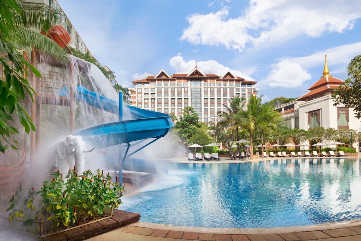 Shangri-La Chiang Mai Hotel, destination wedding venue in Chang Wat Chiang Mai 50100, Thailand