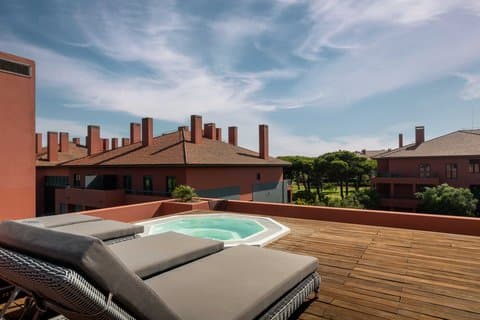 Sheraton Cascais Resort: destination wedding venue in 2750-005 Cascais, Portugal